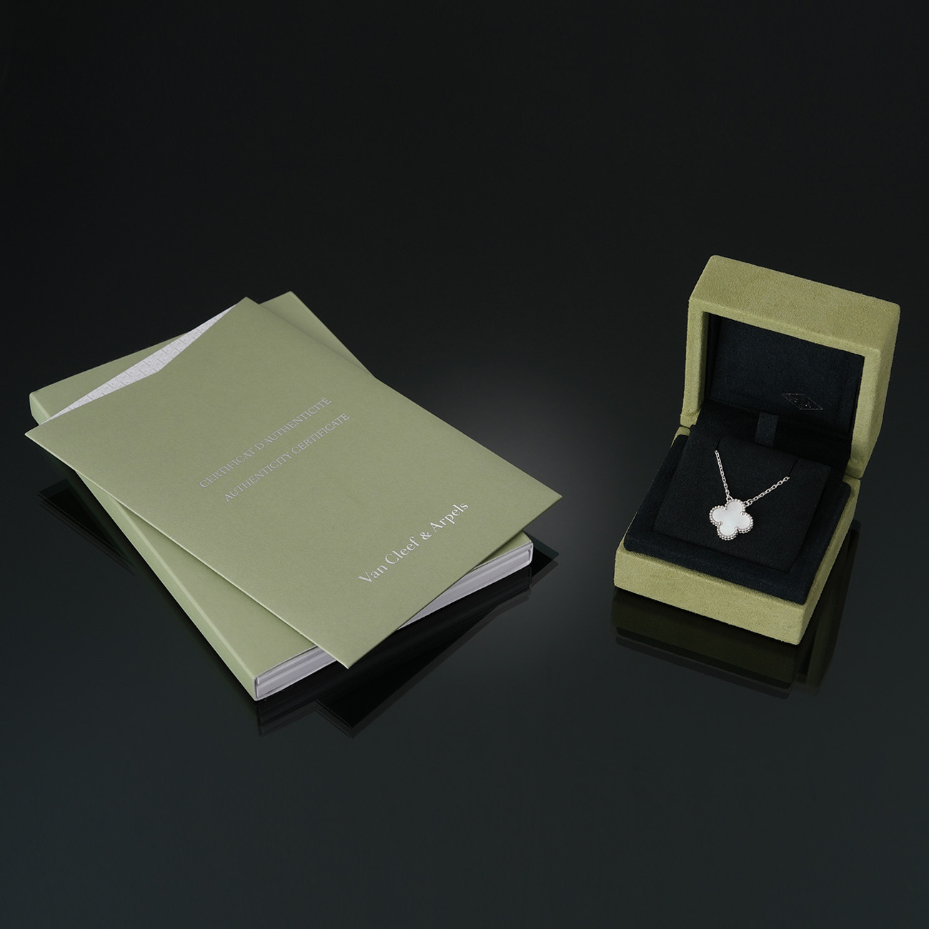 VAN CLEEF & ARPELS(USED)반클리프 VCARF48700 빈티지 알함브라 네크리스